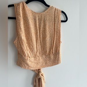 American Eagle Crop Top